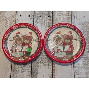 Vintage C.A. Reed Plastic Coated Plates 12 Packs 7 Inch Christmas Bear Carolers
